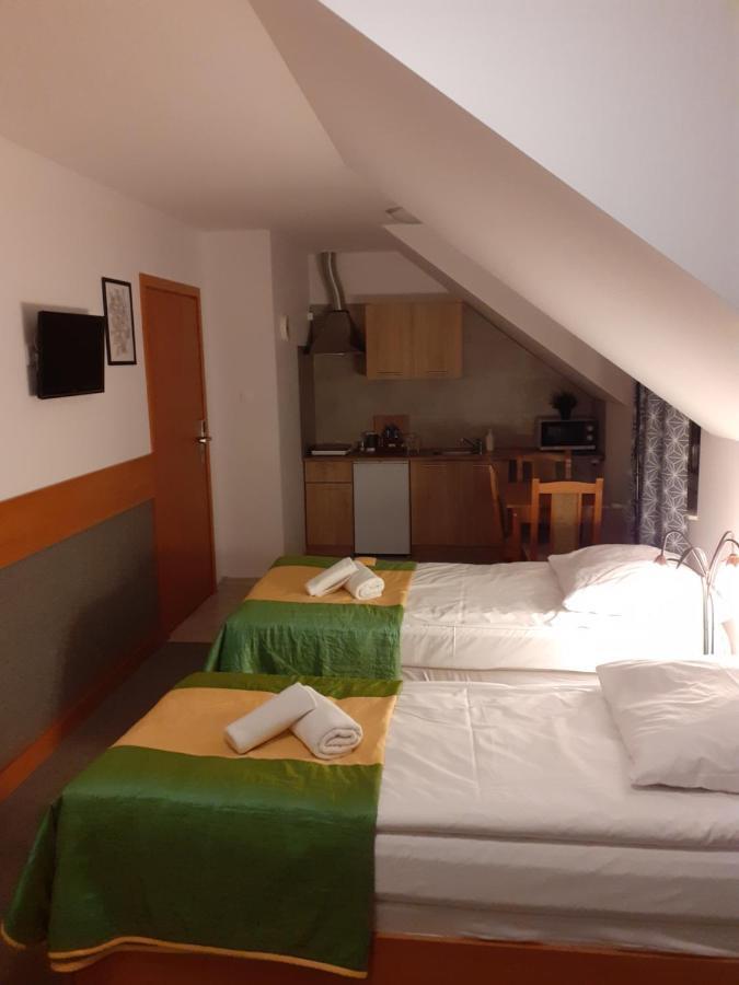 Aparthotel Arkadia Plock Exterior photo